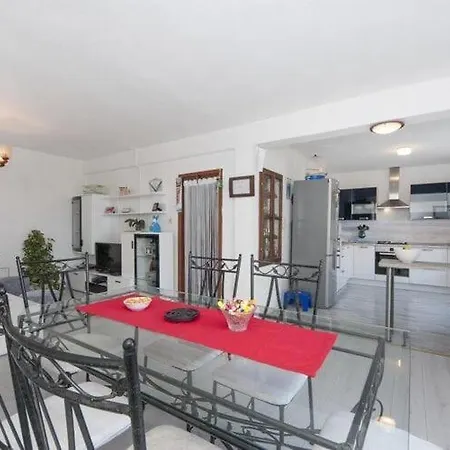 Dd - Four Bedroom With Terrace Sea View St 公寓