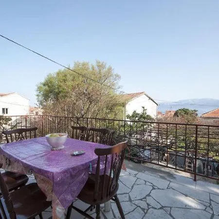 Dd - Four Bedroom With Terrace Sea View St * 苏佩塔尔